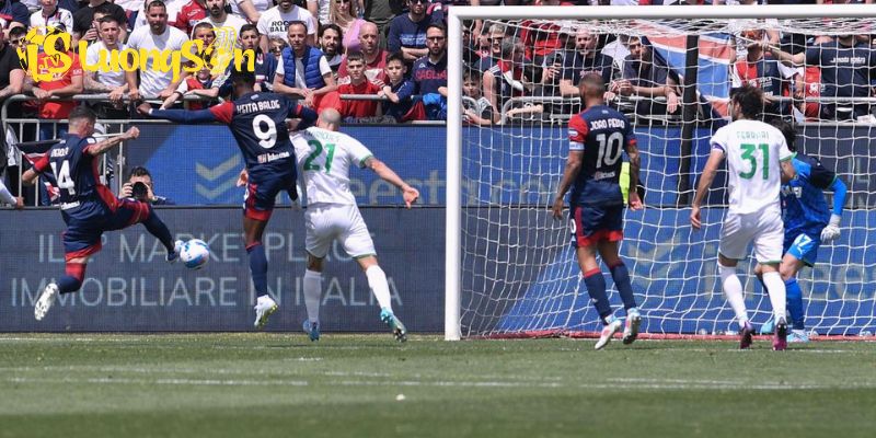 Lịch sử đối đầu và phong đội của Cagliari vs Sassuolo gần nhất 